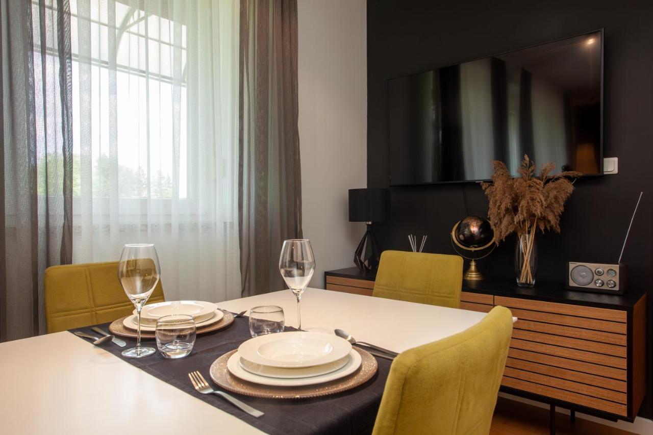 Apartment Sladic Sisak Exterior foto